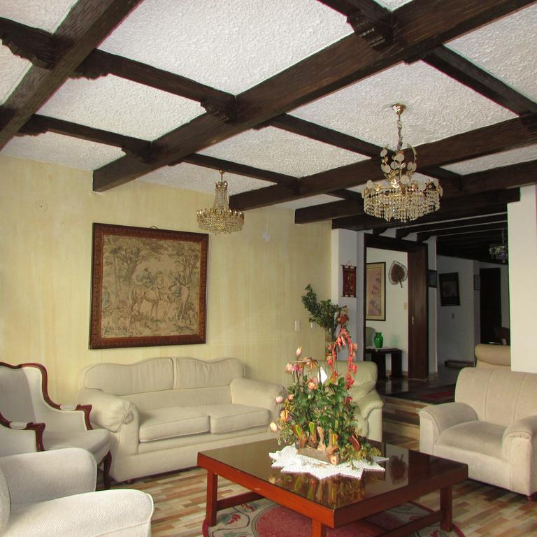 Casa De Huespedes Shalom Victoria Guest House - Bogota — Photos 3